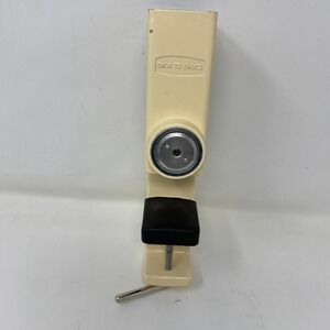 Back to Basics Grain Mill Model 555 Manual Clamp On Grinder - Missing! Handle